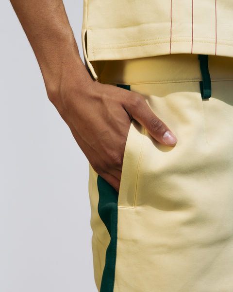 9" Tailored Short